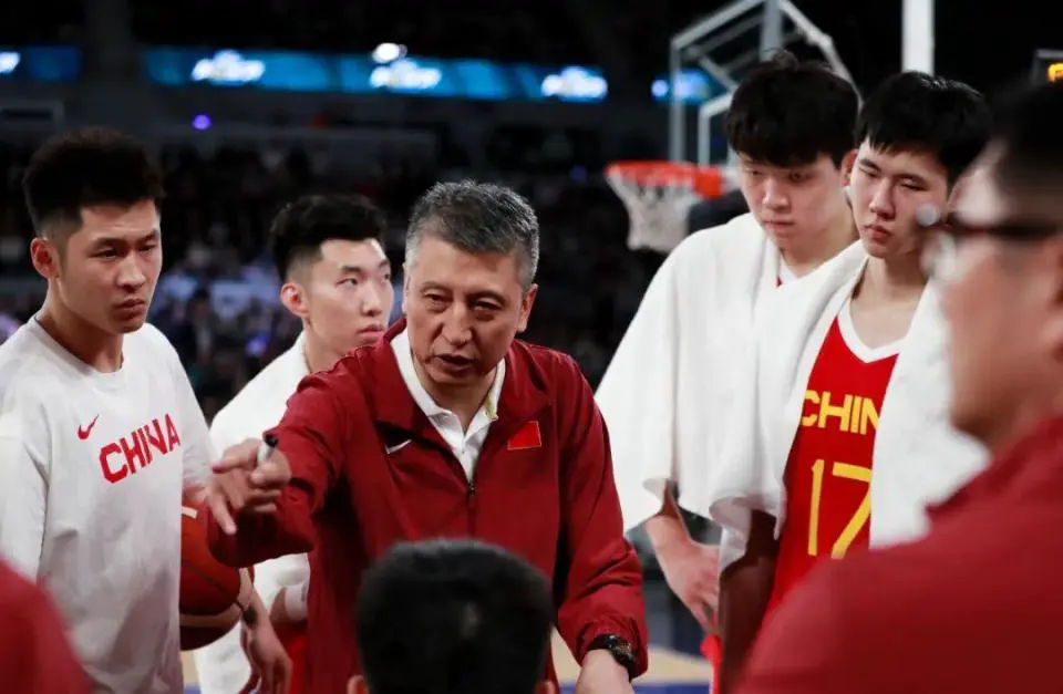 如何通过数据分析改进篮球比赛战术训练_2